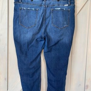 Plus Size 24w KanCan Cropped Jeans